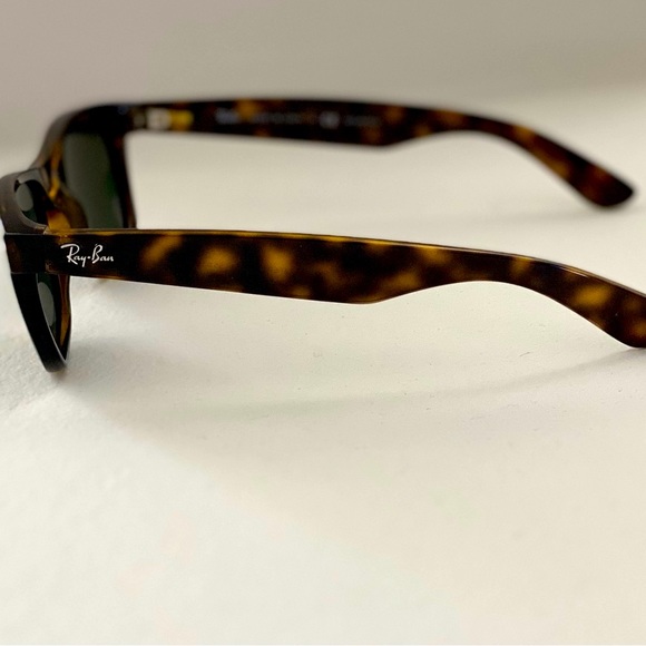 Ray Ban New Wayfarer Polarized Unisex Tortoise Authentic (Brand New) - Picture 3 of 11
